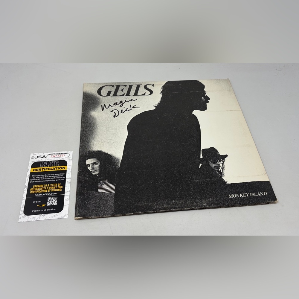 Magic Dick‎ signed J. Geils Band Monkey Island Album JSA COA